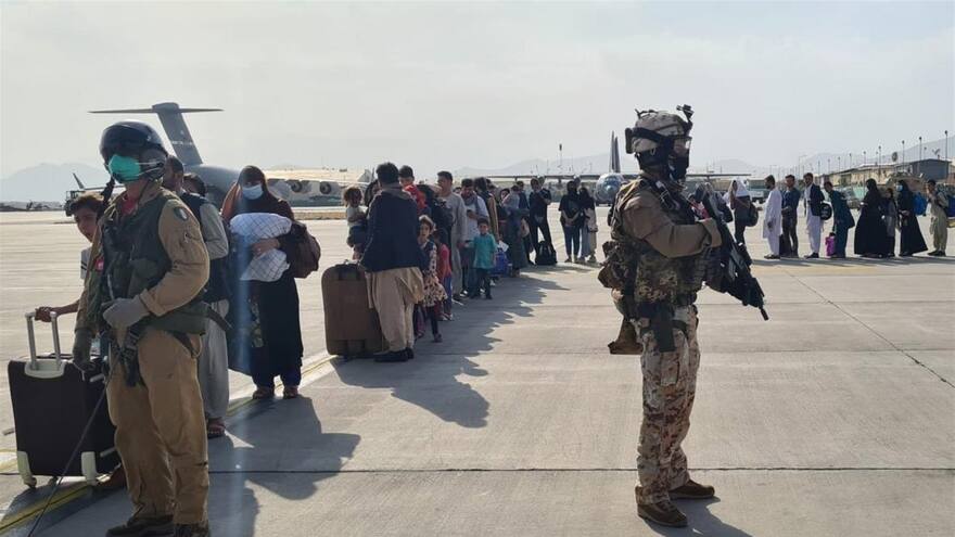 Afganos ya no vendrían a Colombia: estarán en bases militares norteamericanas