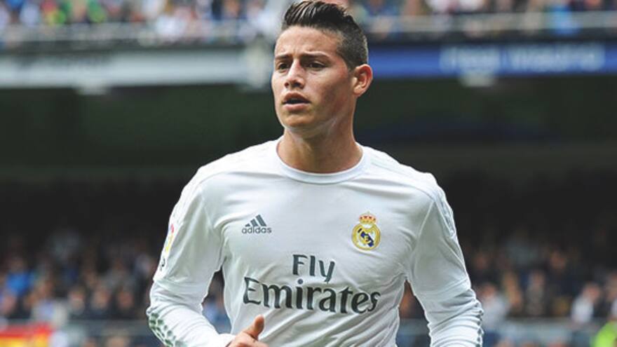Según el Daily Star, Manchester United ofreció €76 millones por James