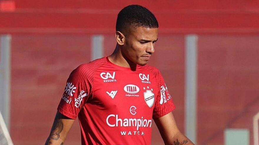 Expulsan para siempre a futbolista condenado por amañar partidos en Brasil