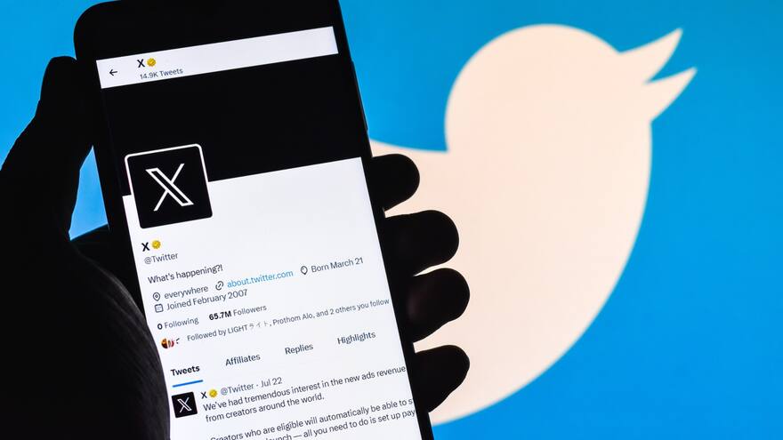 De Twitter a X: un año de la llegada de Elon Musk