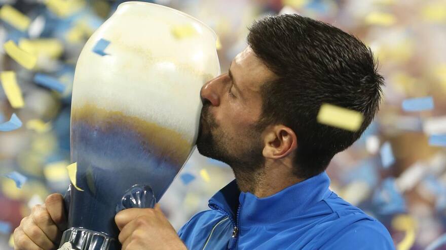 Djokovic se impone en un partidazo a Alcaraz y gana el Masters de Cincinnati