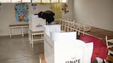 Culminan las elecciones generales en Perú con cierre de votación en Lima un día más tarde