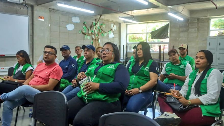 Grupo de convivencia y pedagogía de la ADI participa en taller del Código Nacional