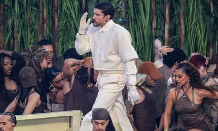 Las reproducciones en Spotify de Bad Bunny en EE. UU. aumentaron un 470 % tras el Super Bowl