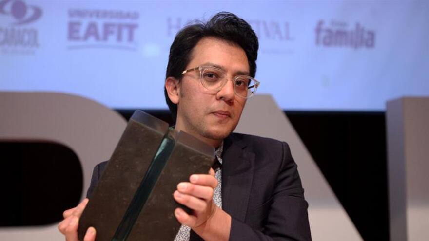 Escritor Andrés Felipe Solano gana Premio Biblioteca de Narrativa Colombiana