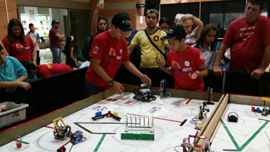 Estudiantes de La Guajira representarán a Colombia en mundial de robótica