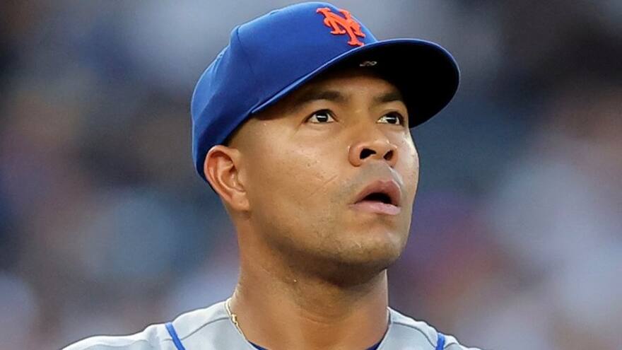 José Quintana cumple un buen trabajo, pero los Mets caen en el Yankee Stadium