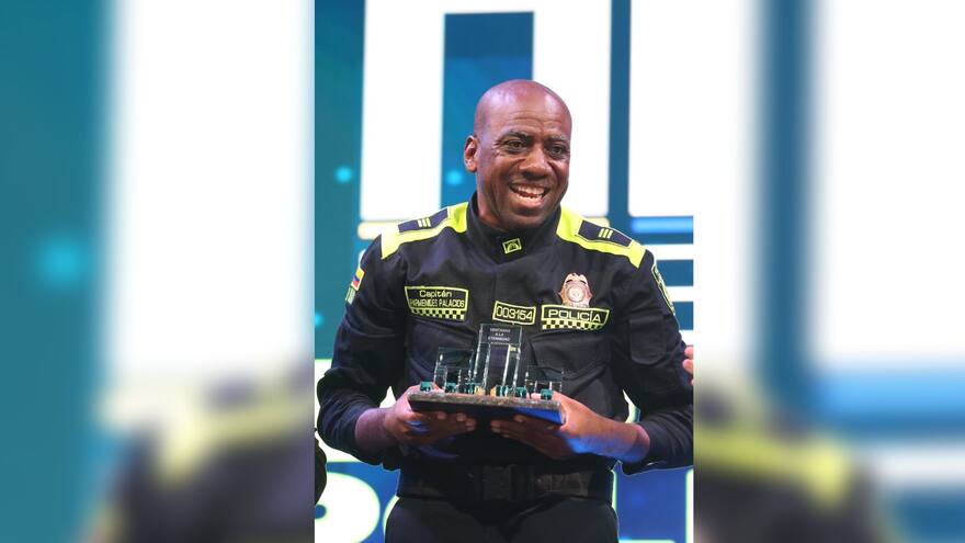 El Capitán Parménides Palacios Rentería fue elegido como el mejor policía de Colombia
