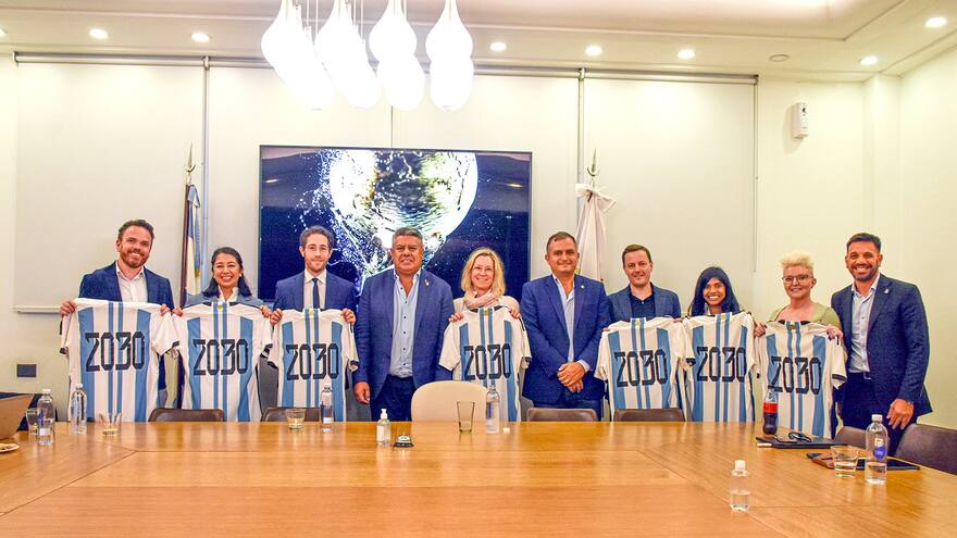 La Fifa inspecciona instalaciones deportivas argentinas rumbo al Mundial 2030