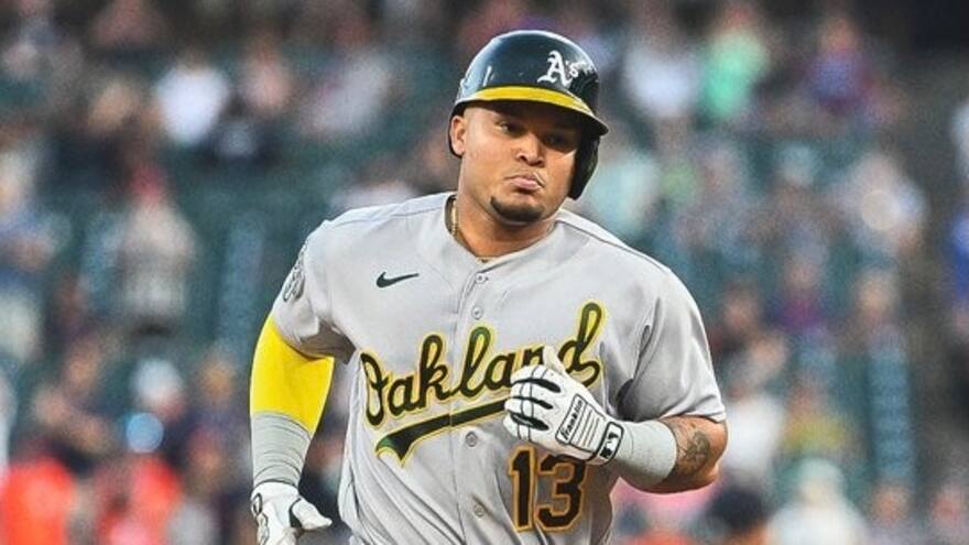 Jordan Díaz pega jonrón y se luce en triunfo de Atléticos 12-3 sobre Tigres