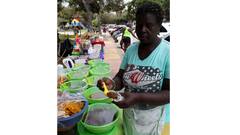 La palangana de dulces se mueve a grandes superficicies