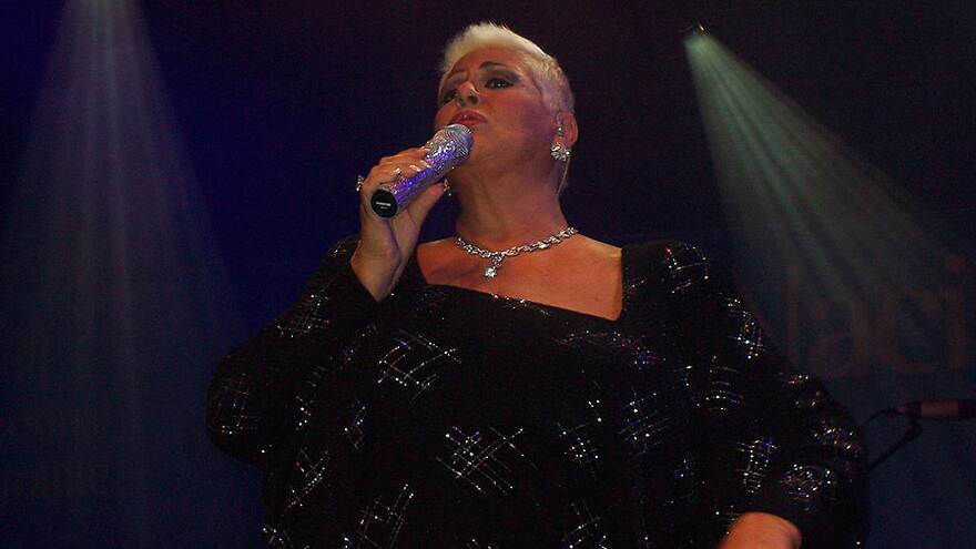 Adiós a María Martha Serra Lima