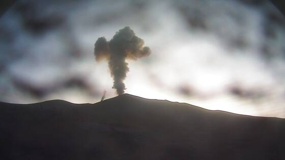 Instalan nuevos cenizómetros para reforzar el monitoreo del Volcán Puracé