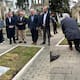 Expresidente Uribe visitó la tumba de Miguel Uribe Turbay en el Cementerio Central