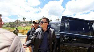 Dos ministros de Ecuador dejan sus cargos tras la derrota de Noboa en el referéndum