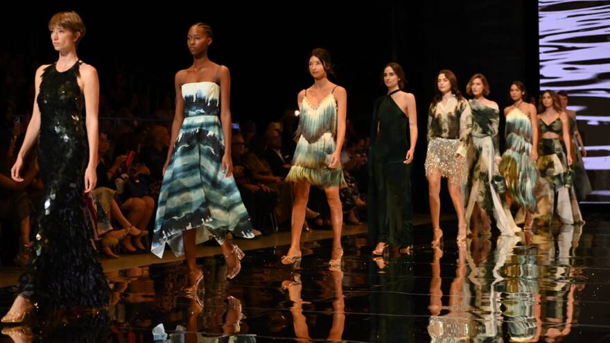 Un mar de elegancia de Beatriz Camacho en Barranquilla es Moda