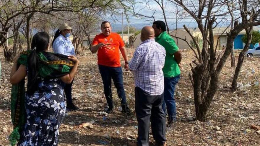Buscan eliminar botaderos a cielo abierto por contaminación en Barrancas, La Guajira