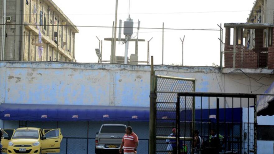 Cárceles quedarían sin bloqueadores de señal