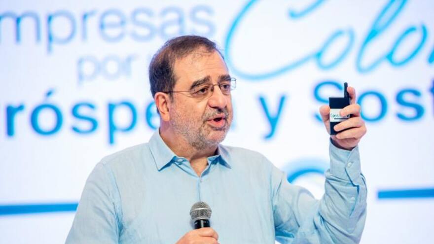 Asobancaria haría reunión este viernes tras renuncia de Hernando José Gómez a la presidencia