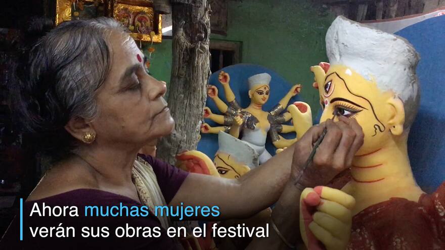 El arte de las mujeres escultoras de diosas hindúes