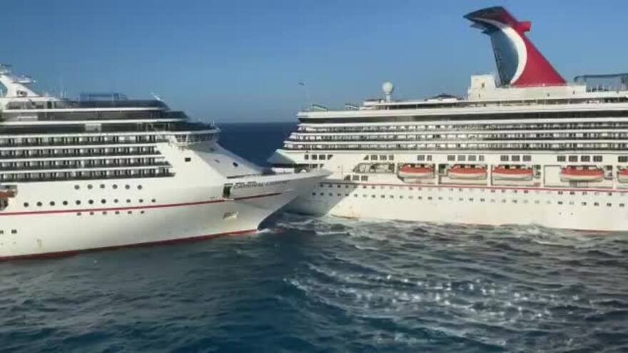 En video | Así fue el choque de dos cruceros en el caribe mexicano