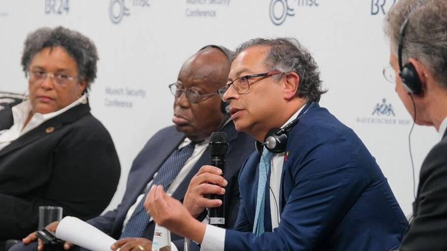 Petro dice que en Venezuela deben celebrarse elecciones libres