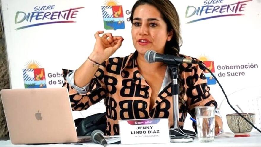 Jenny Lindo busca cargo en la Contraloría, entidad en la que es investigada