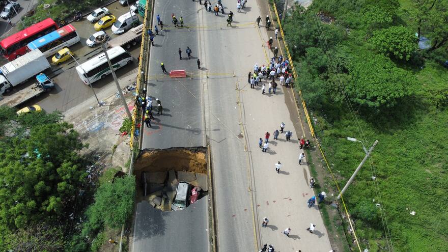 Colapso de tramo de puente entre Barranquilla y Soledad: congresistas exigen respuestas y soluciones