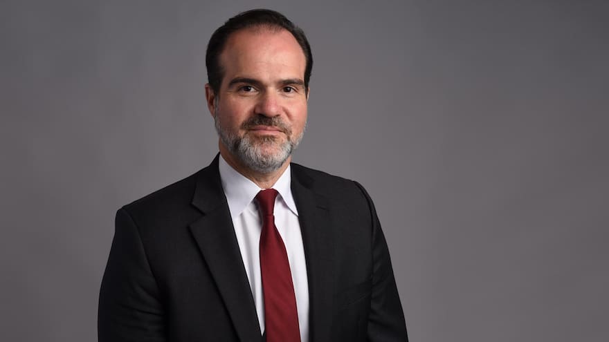 Claver-Carone acusa a EE. UU. de estar entregando el BID a China