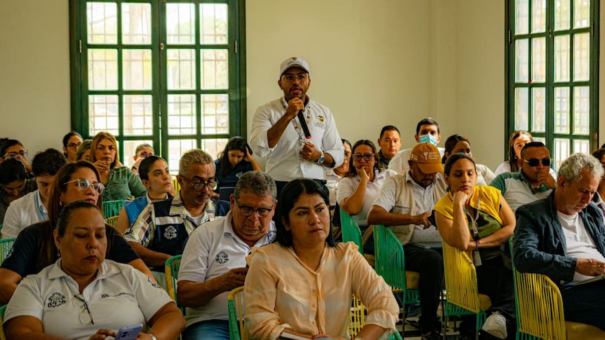 Articulan oferta institucional para firmantes de paz en Barranquilla