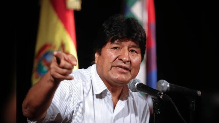 Evo Morales dice que sentencia del Tribunal de Bolivia sobre reelección es 'plan negro en su contra'