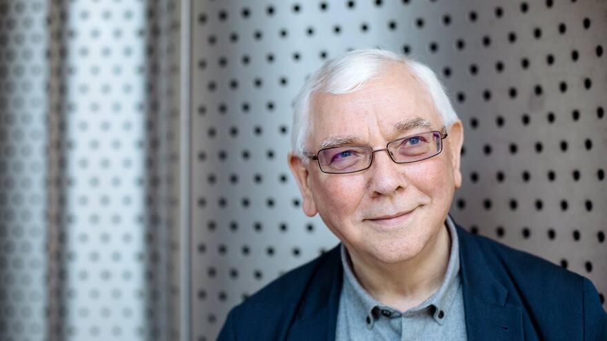 El director de cine británico Terence Davies muere a los 77 años