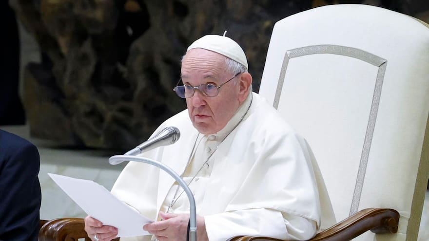 El papa Francisco cuestionó la discriminación de género en el trabajo