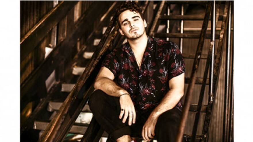 Manolo Alzamora: luces, cámara y ‘Escuela en casa TV’