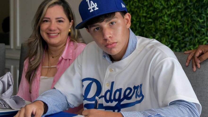 El barranquillero David Berdugo firma con los Dodgers de Los Ángeles