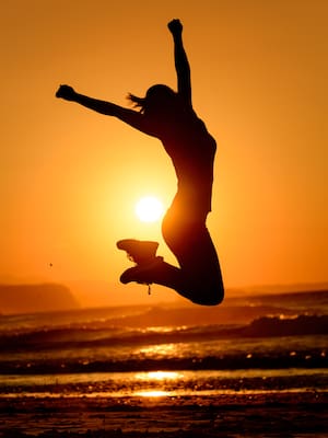 59 - 40= 19, El lujo  de estar vivos