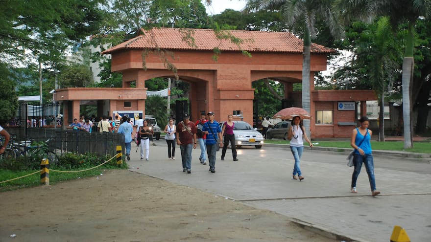 Unimag oferta 500 cupos a mayores de 45 años en honor a 500 años de Santa Marta