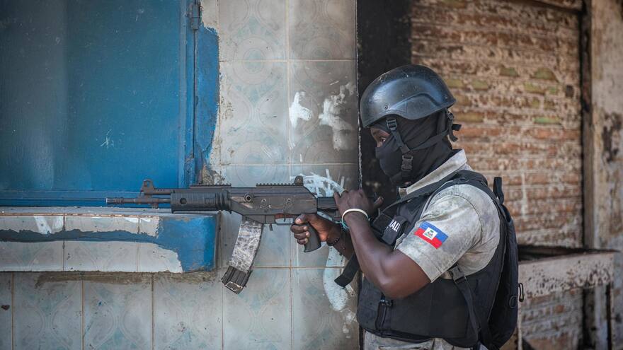 Reportan Intensos tiroteos alrededor del Palacio Presidencial de Haití