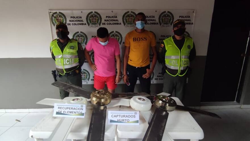 Dos capturados por hurto de abanicos de colegio de Talaigua Nuevo