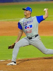 Caimanes vence a Tigres 8-1 en el cuarto juego y se puso a un triunfo del título