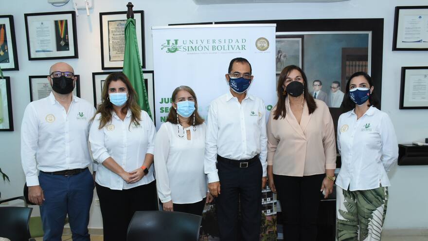 Renuevan acreditación institucional en alta calidad a Unisimón por 8 años