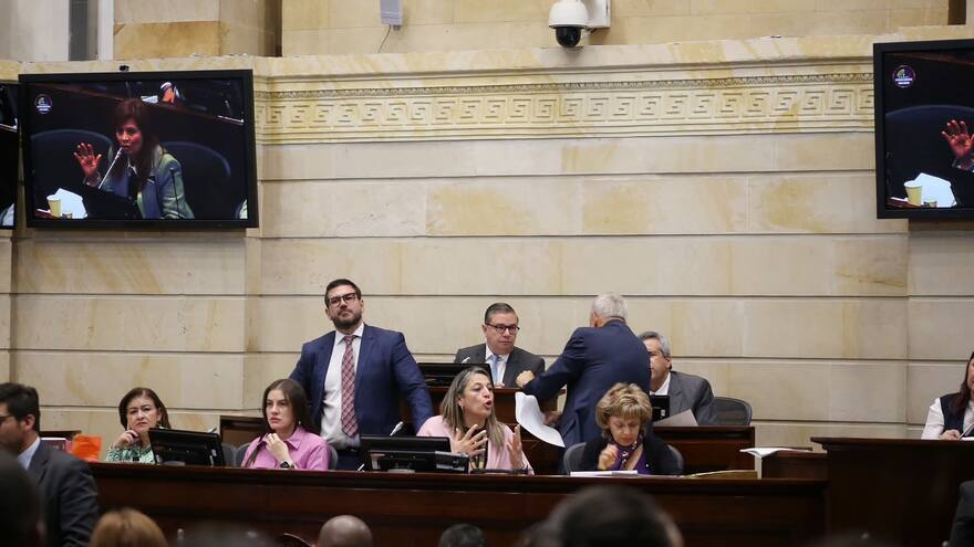 Senado aprueba conciliación de protección al campesino y Jurisdicción Agraria