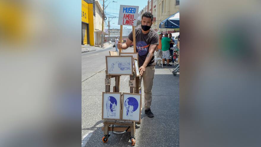 El ‘Museo ambulante’ que se pasea por el Centro de Barranquilla