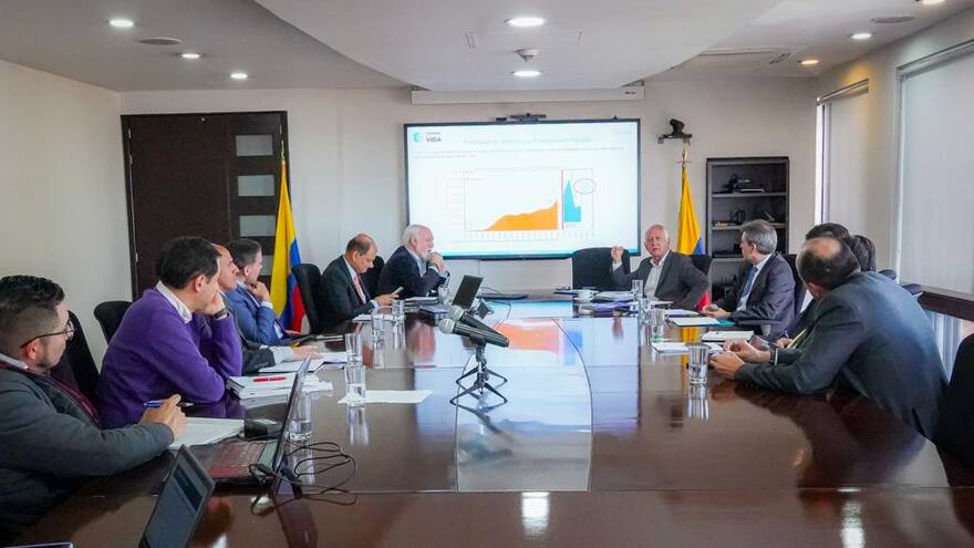 Coincidimos con el Gobierno en que los recursos son insuficientes: EPS