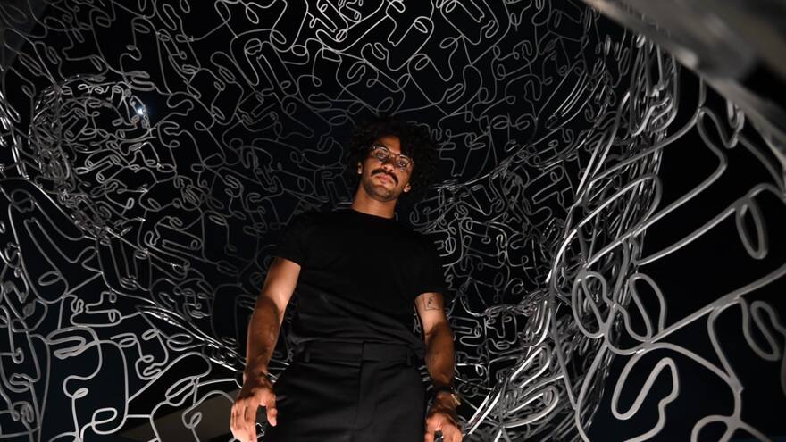 En imágenes: postales de la exposición de Andrés Ribón en Lyd House Río