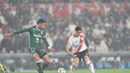 River, con Miguel Ángel Borja, vuelve a perder y aumenta su crisis