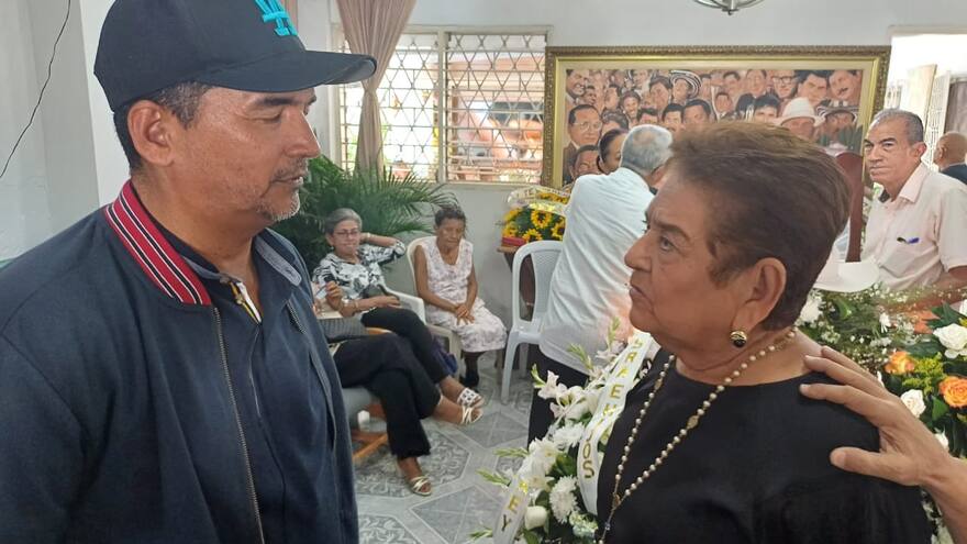 Los amores de Lisandro Meza y la Niña Luz: una historia de 66 años