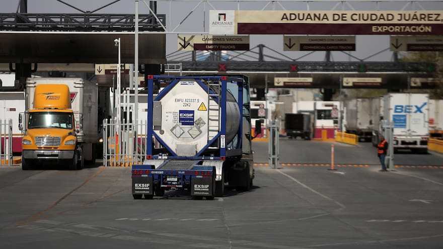 Gobierno de EE. UU. reporta una caída del 94 % en cruces irregulares en febrero