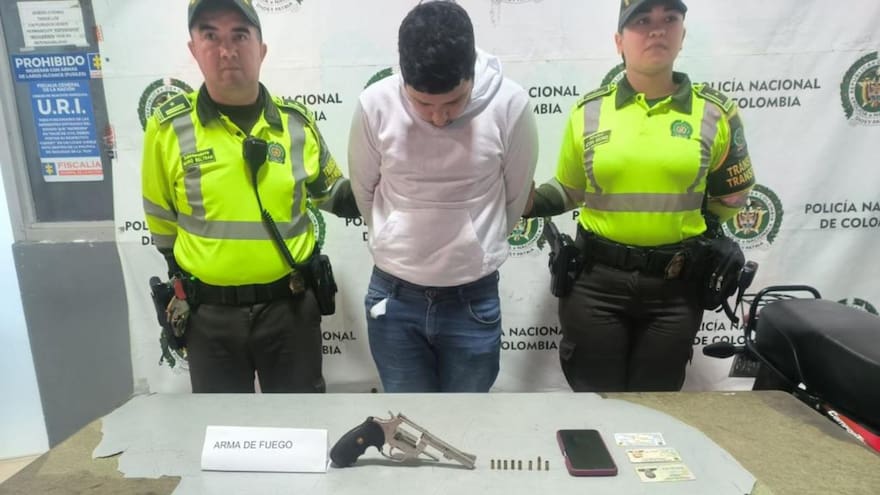 Policía captura a hombre que habría disparado contra fachada de un negocio en el Suroriente de Barranquilla