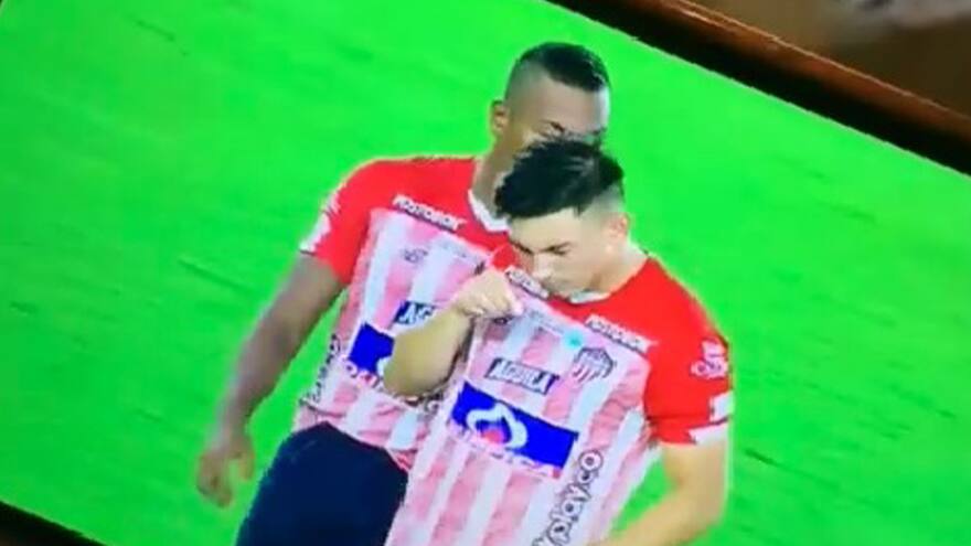 Junior inicia proceso disciplinario a Ditta y Ángel por uso de amoniaco